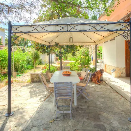 Calipso Villa Furnari